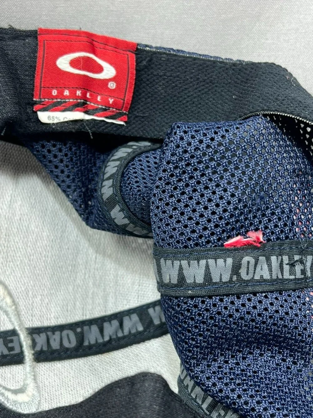 Oakley pre loved